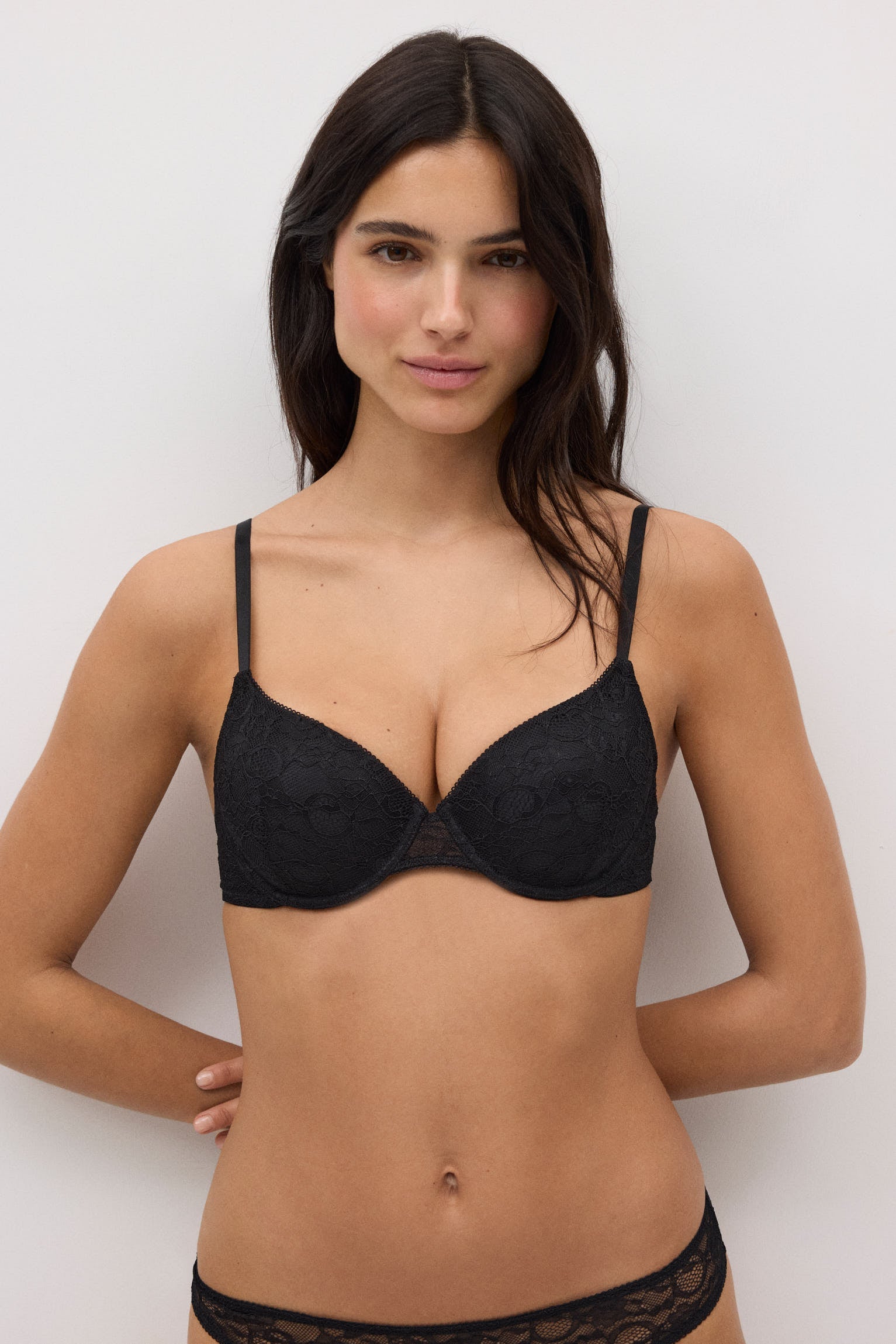 Sutiã com aro e renda