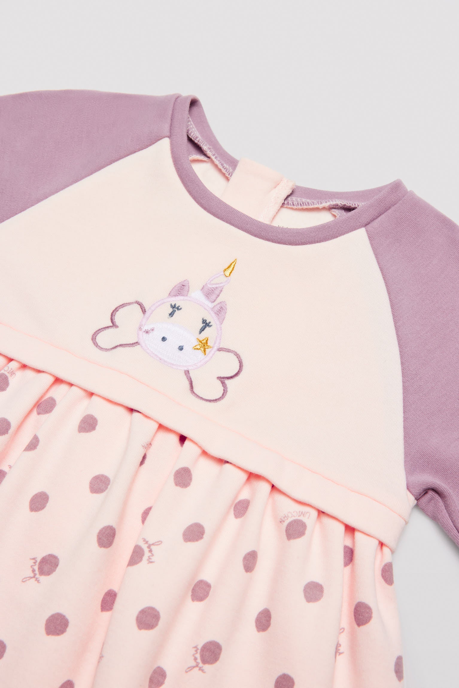 Vestido bebé manga comprida com estampado de unicórnio e bolinhas rosa