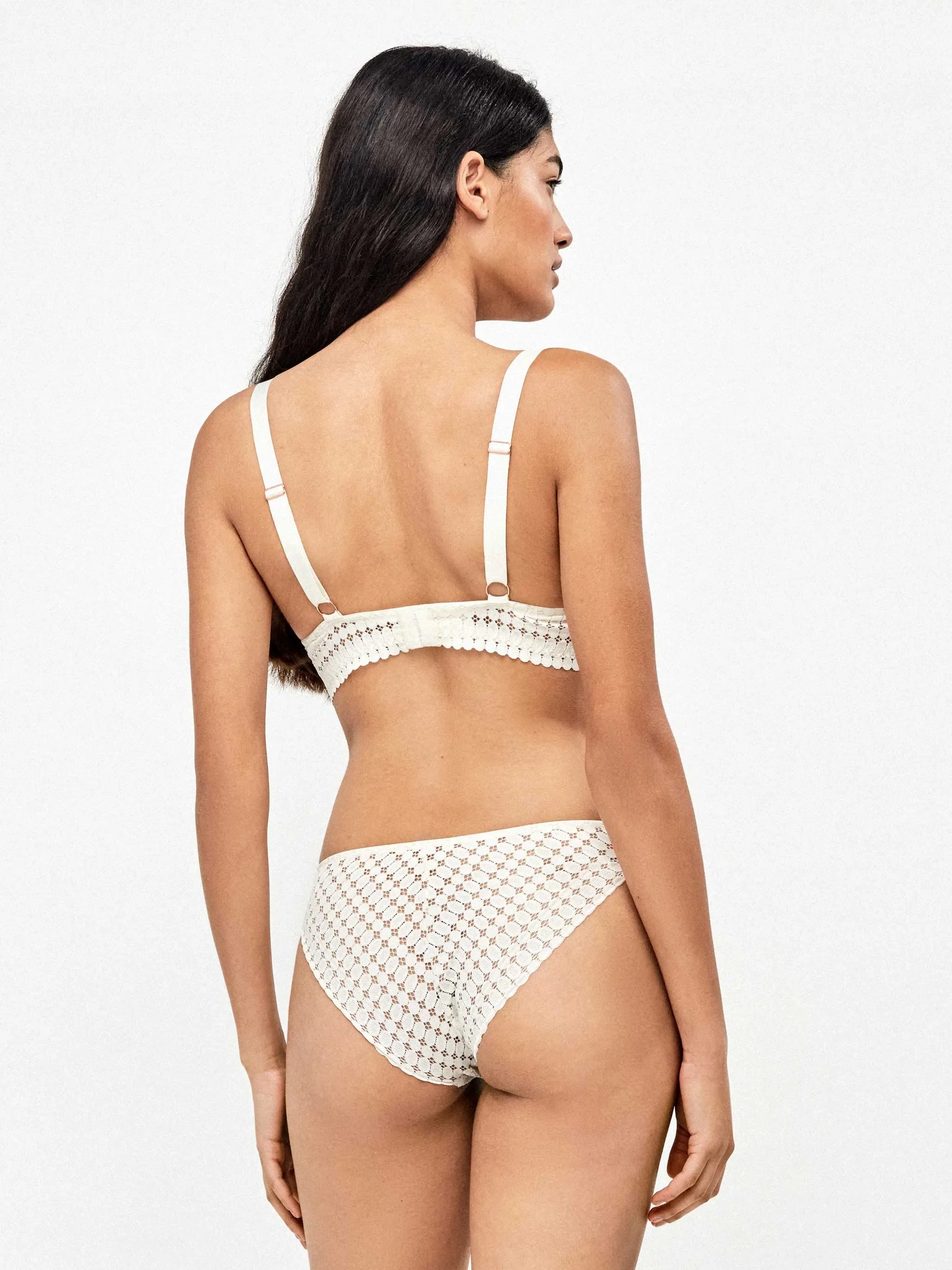 Cueca Clássica em Renda Geométrica