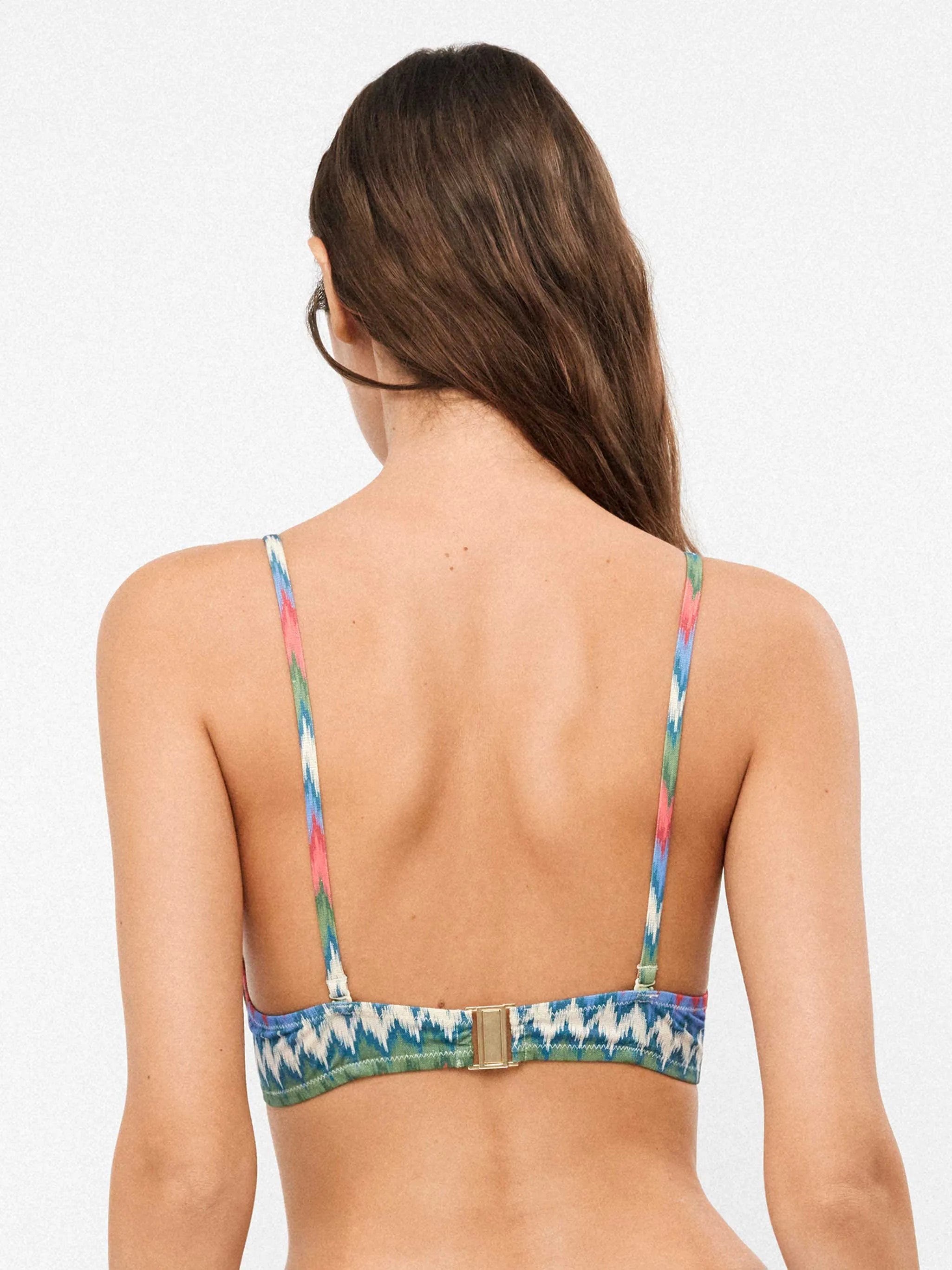 Top bikini push up con aro y tirantes multiposición estampado