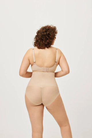 Cueca alta redutora
