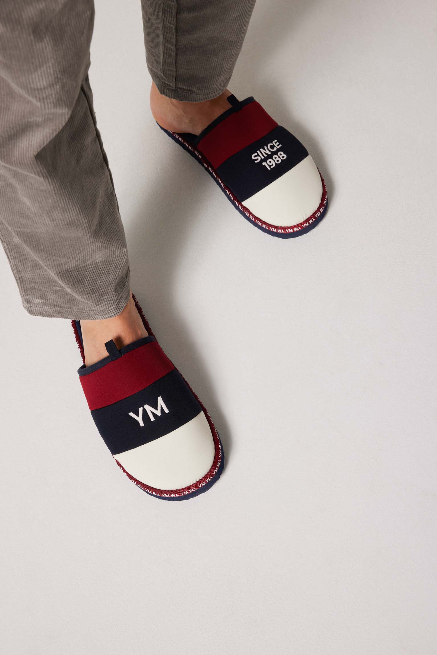 Chinelos de casa almofadados YM