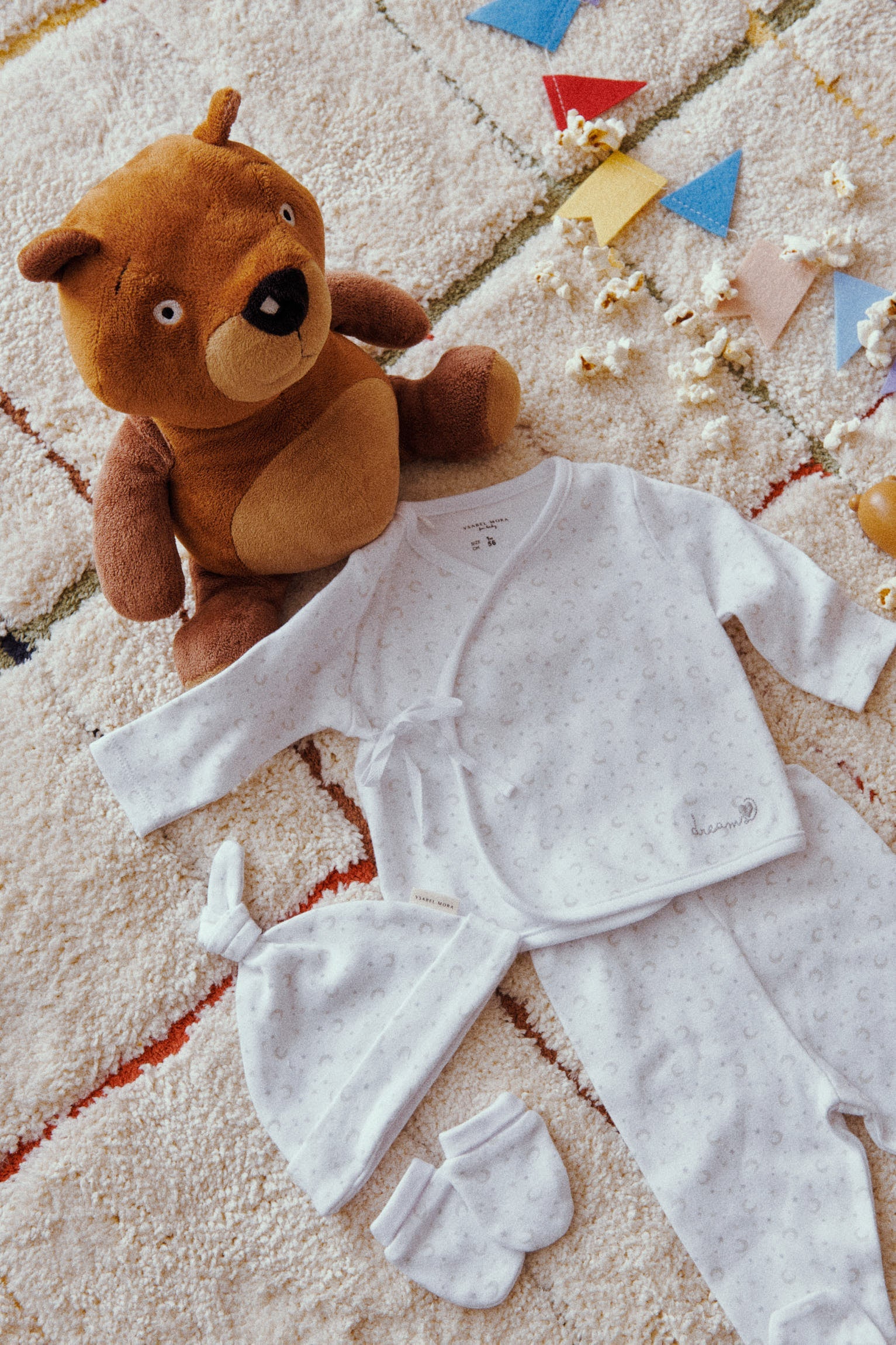 Conjunto primeira saída recém-nascido branco