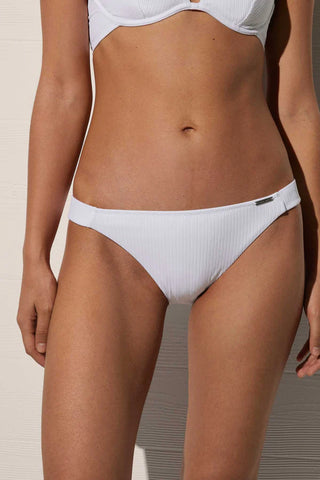Cueca Biquini