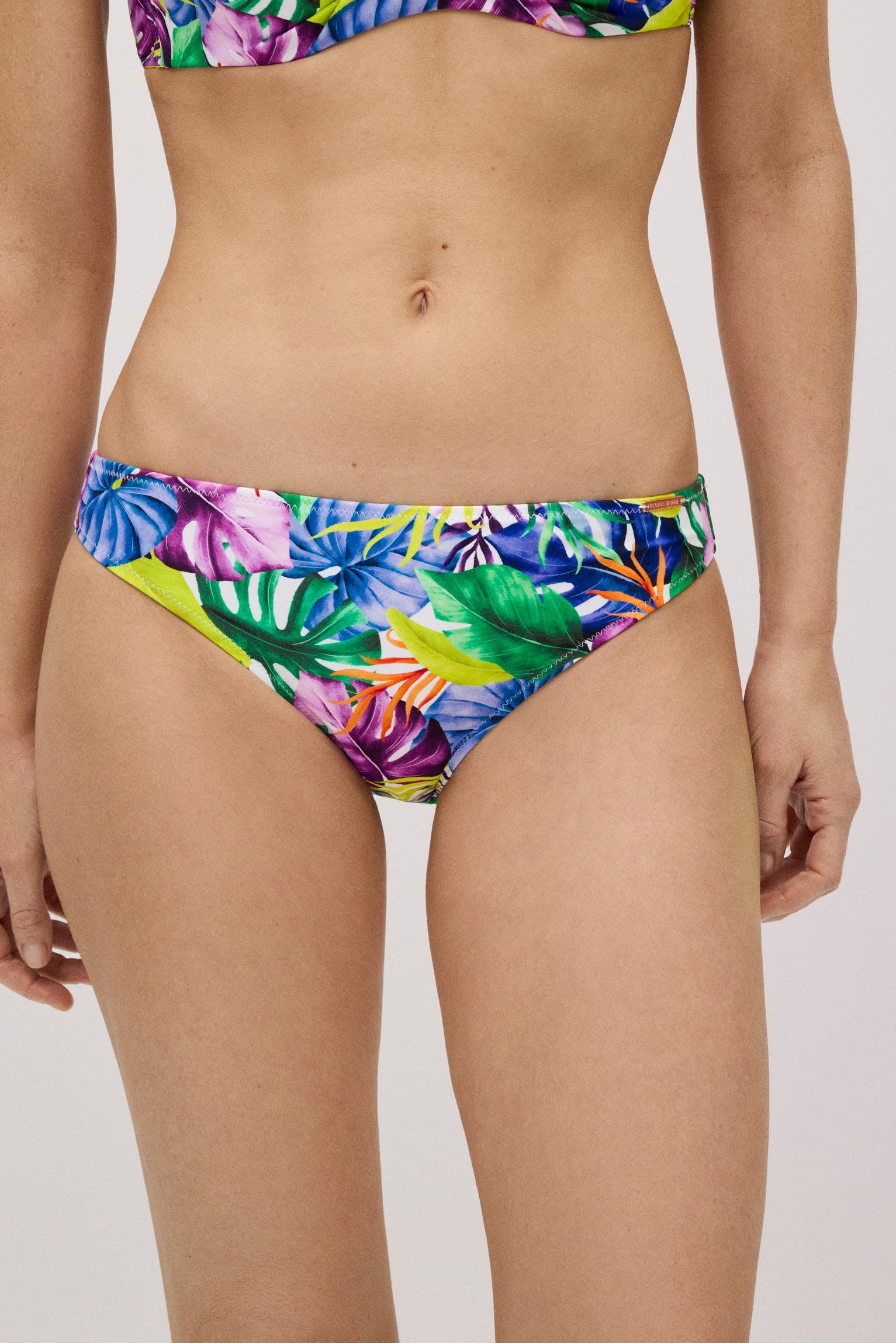 Cueca biquíni estampado tropical