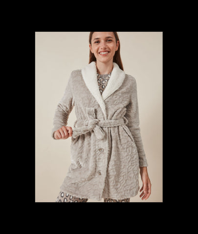 Robe Gisela