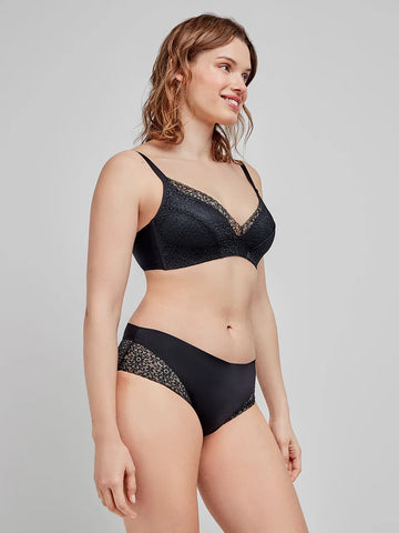 Cueca alta de renda extra plana