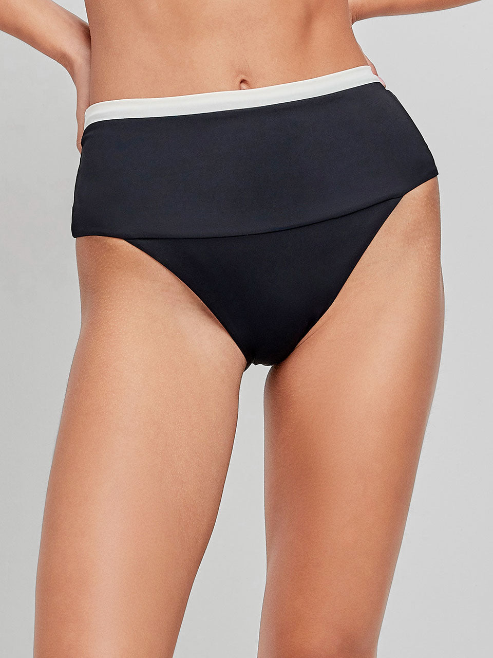 Cueca biquini alta multiposição