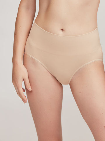 Cueca alta sem costuras