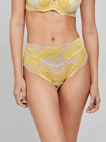 Cueca alta em renda