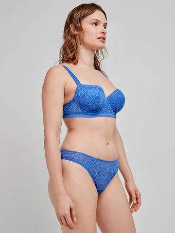 Cueca clássica de renda tipo crochet